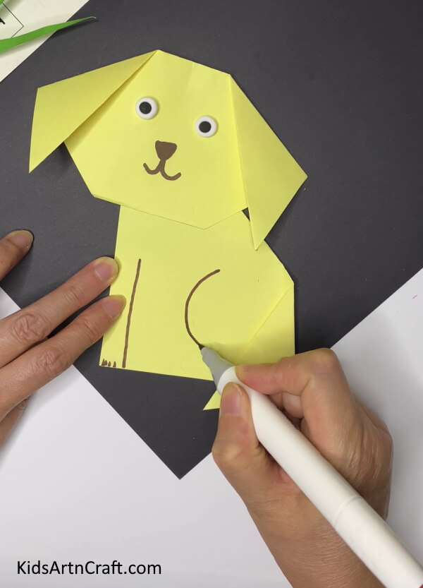 Drawing Legs Tutorial for crafting a paper dog with no hassle for young children 
