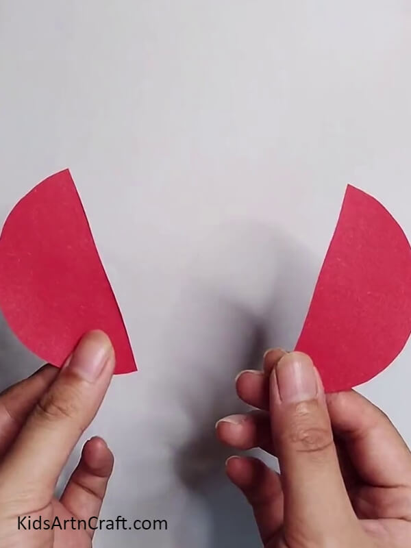 Cut The Circle Into Semicircles - It's a Piece of Cake to Construct a Windmill from Paper