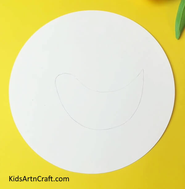 Completing the Drawing- How to Put Together a Chicken Craft Easily for Children 