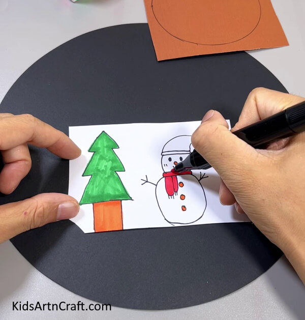 Coloring The Tree And Snowman - Simple Christmas projects for youngsters to build in the house