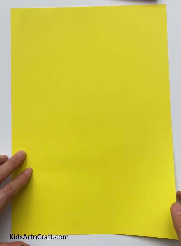 Grabbing Yellow Paper - Making a Hedgehog Decoration with Paper Simple for Little Ones