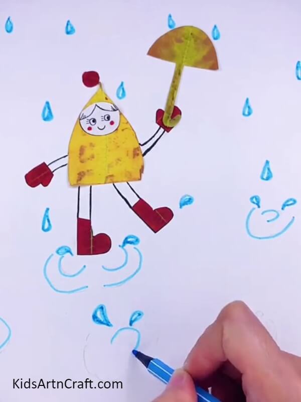 Outlining the pencil drawings- Rainy day art and craft activities for children 
