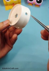 Easy Spinning Toy From Paper Cup And Straws For Kids - Kids Art & Craft