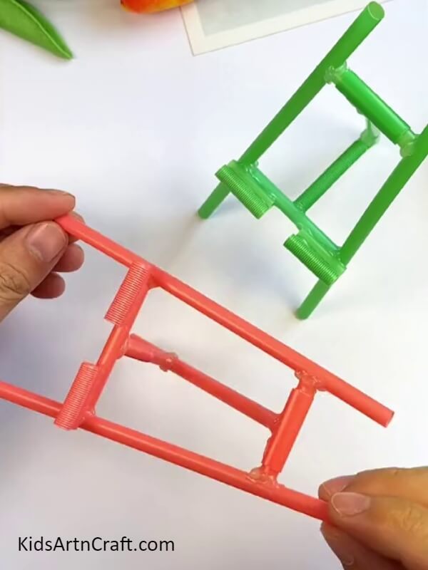 Finally, The Holder Stand Is Ready-Make Mobile Holder Craft With Straw Tutorial for Kids