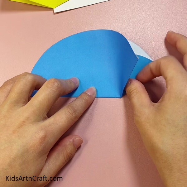 Push The Corner Inside Of The Blue Craft Paper-Creative Ideas to Make Paper Bag With Heart Craft