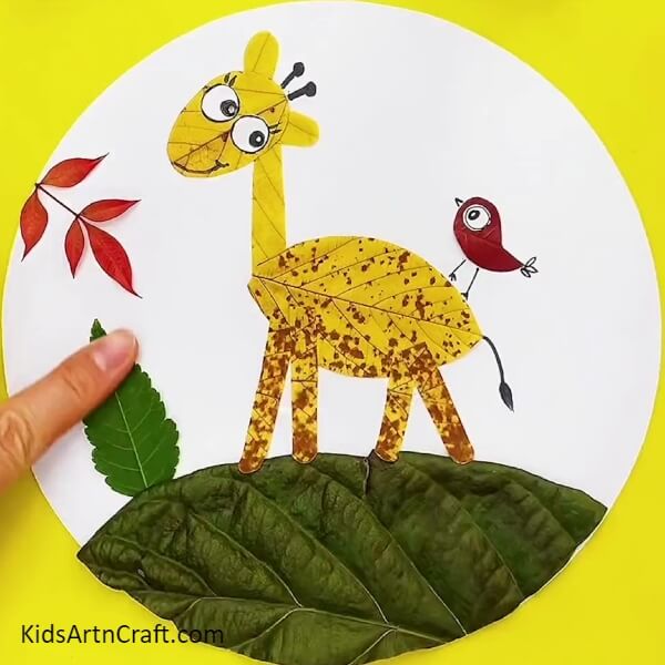 Making Bushes - Adorable giraffe craft tutorial for children