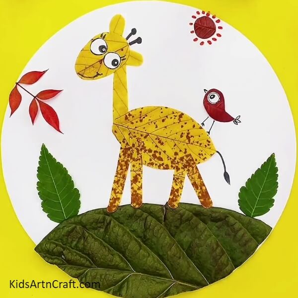 Your Giraffe Landscape Craft Is Ready! - A guide to creating a giraffe-themed project with little ones
