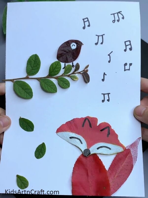 Now, Your Leaf Fox And Bird Craft Is Ready!!- Leafy Crafts with Fox and Bird Melodies