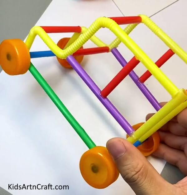 Creative Craft For Kids Making Toy Car Using Straw For Kids