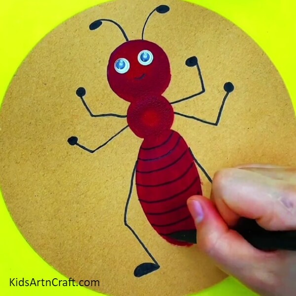 Draw stripes on the ant as shown- Step-by-Step Process to Construct an Ant