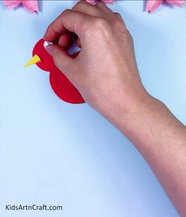 Paste a googly eye!- Technique to craft a bird soaring in the sky