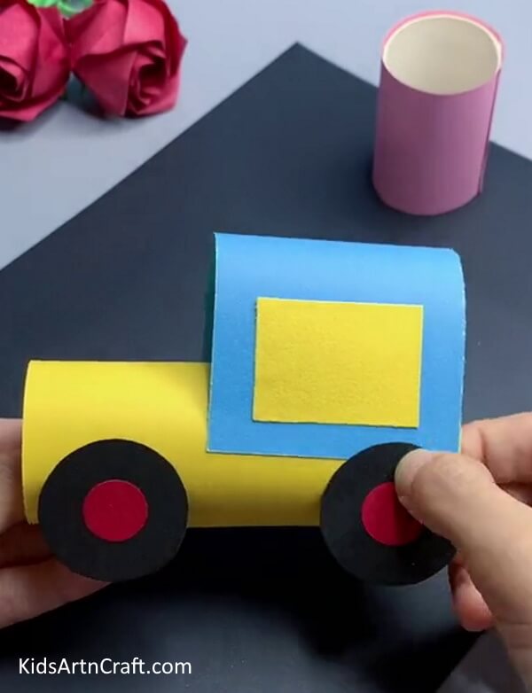 Making Wheels - Making a paper train, a fun activity for kids
