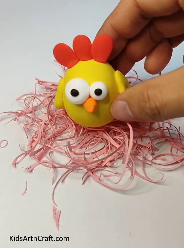 Keeping The Hen On The Shreds - Modeling a Clay Hen with Eggs for Children