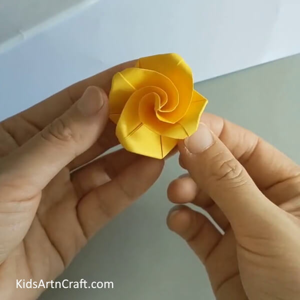 Hand Crafting Origami Rose for Kids
