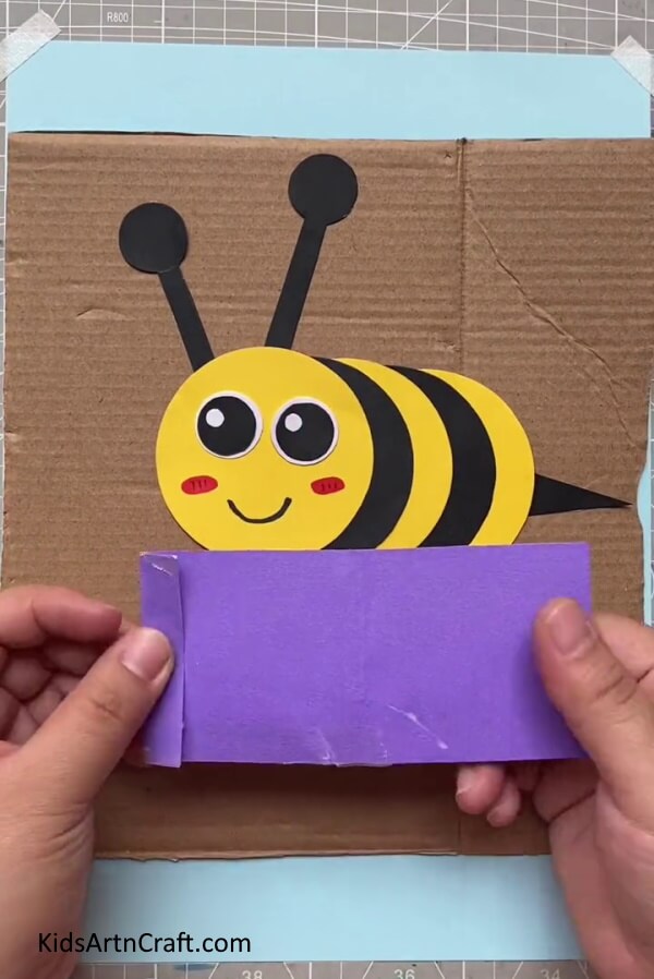 Making the Bee's Bucket Easy Craft for Kids-A fun activity for kids - making a Paper Bee