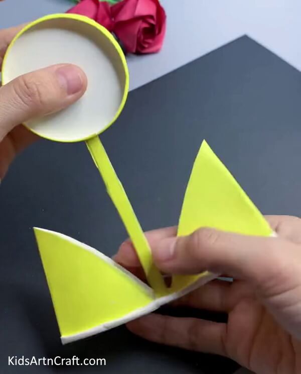 Folding The Strip - Recycling a Paper Cup into Sunflower Craft for Little Ones 