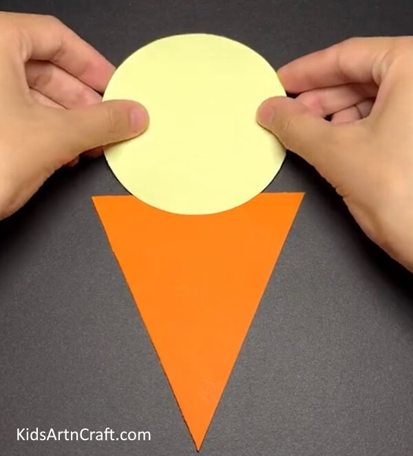 Pasting A Big Circle - Producing a Paper Ice Cream Creation for Children