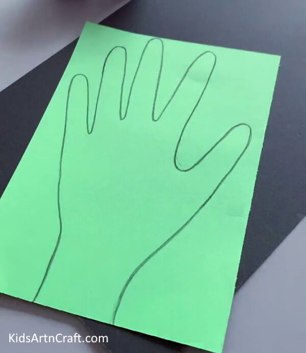 Tracing A Handprint - Constructing a Robot Hand Out of Paper