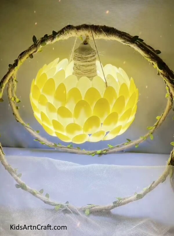 Your Pretty Lampshade Is Ready!- Learn the Process of Creating a Lampshade Using Plastic Spoons 