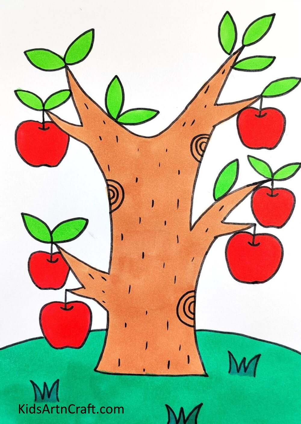 Coloring The Tree And Land - A straightforward tutorial for painting an apple tree