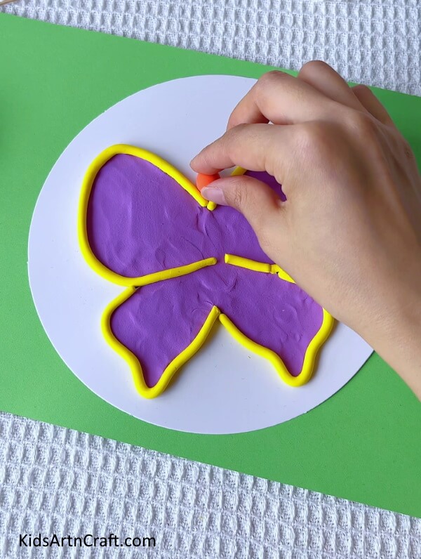 Make The Head Of The Butterfly-Small Butterfly Tutorial Using Clay Artwork Tutorial