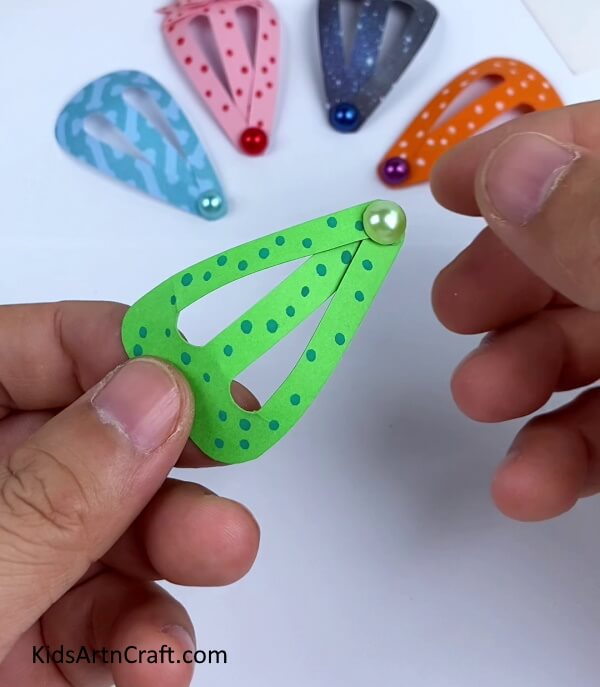 Exciting Paper Hair Clip Craft For Kids