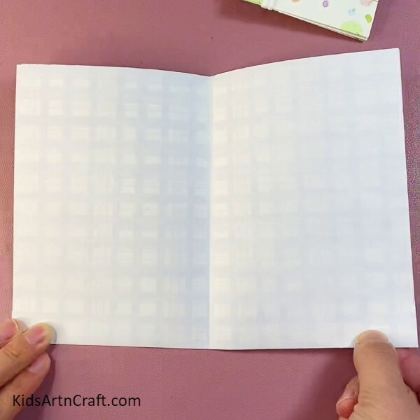 Unfolding craft paper- Create a Useful Paper Folding Pouch For Children