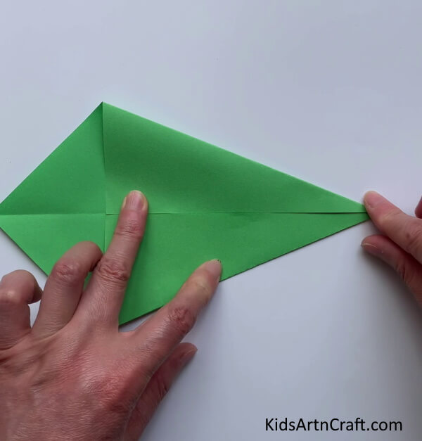 Forming Kite Shape - Constructing a Lovely Paper Bird Finger Puppet For Youngsters