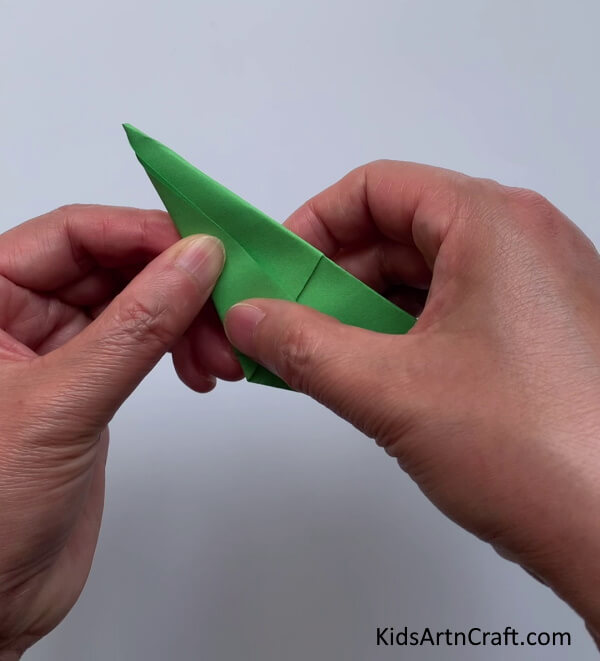 Wrapping Paper Around Itself - Creating a Pleasant Paper Bird Finger Puppet For Kiddos