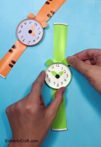 Paper Cup Wrist Watch easy Tutorial for Kids - Kids Art & Craft