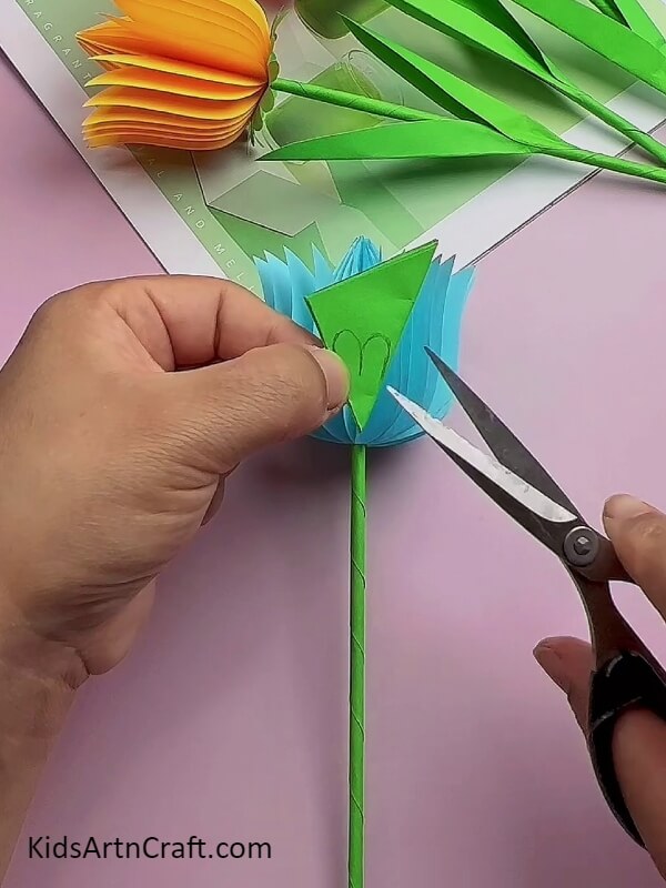 Make Small 'M' with Pencil on Green Craft Paper- Easy Tulip Flower Art Tutorial For Little Ones 