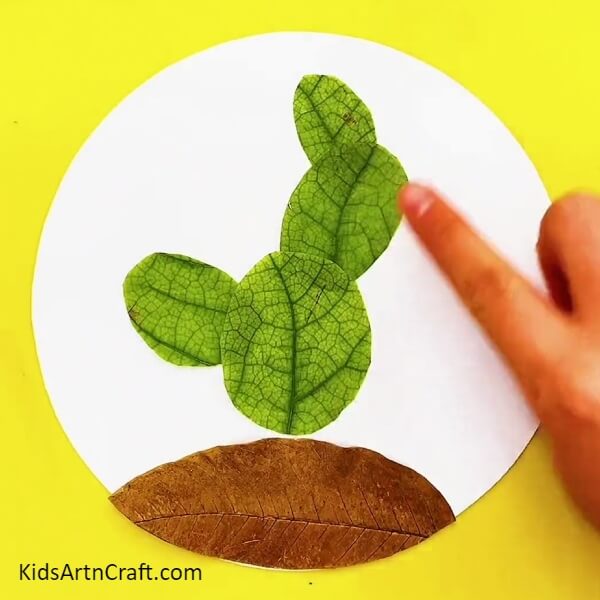 Adding One More Leaf - Crafting cacti-infused desert artwork - perfect for the beginner.
