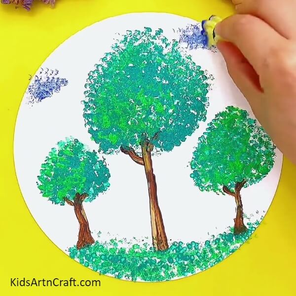 Use Cotton to Create Clouds Stamp Painting to Fruit foam