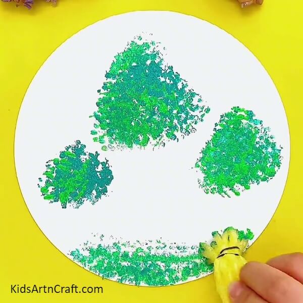 Add Grass Stamp Painting Using Fruit foam