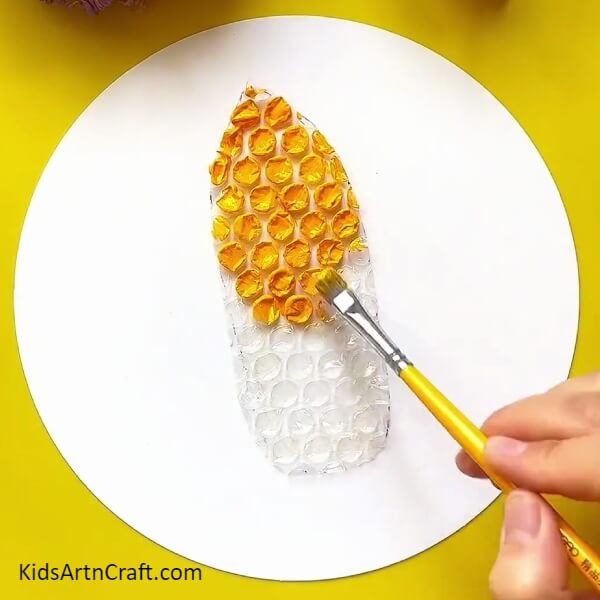 Painting The Corn- A Guide For Newcomers On How To Make Corn With Bubble Wrap 