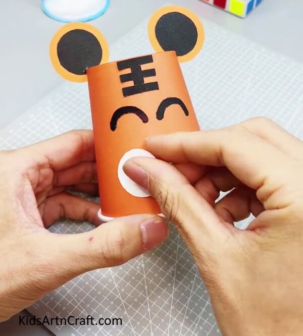 Making Mouth - Making a Tiger from a Paper Cup - An Easy Guide for Little Ones 