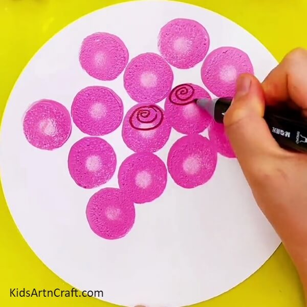 Make Petals Of The Rose With A Red Sketch Pen- Producing a Rose Bouquet Piece of Art For Novices 