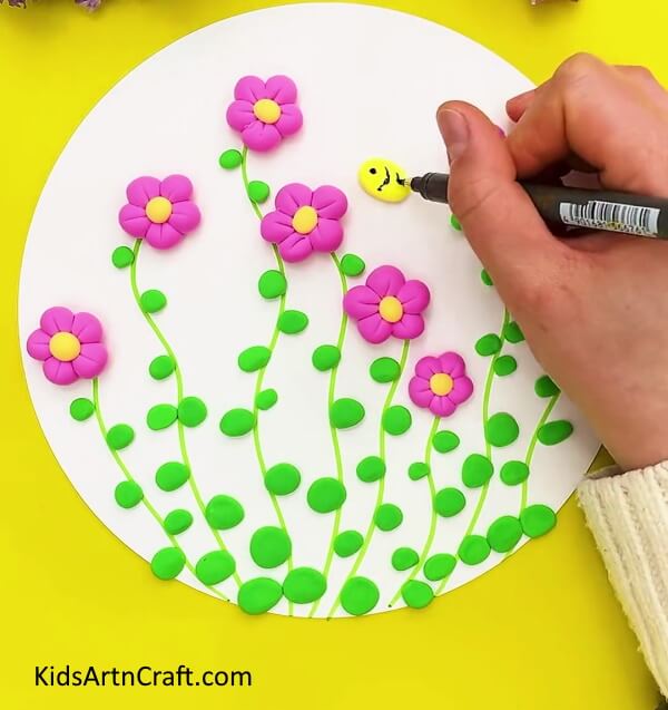 Detailing The Bee- A Guide To Help Kids Easily Create Clay Flower Art 