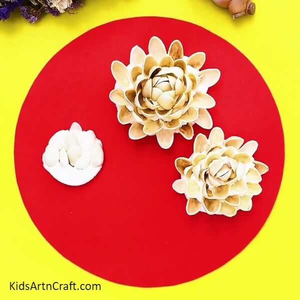Start Making More Flowers-A charming Peanut Shell and Rose Garden Craft for children.