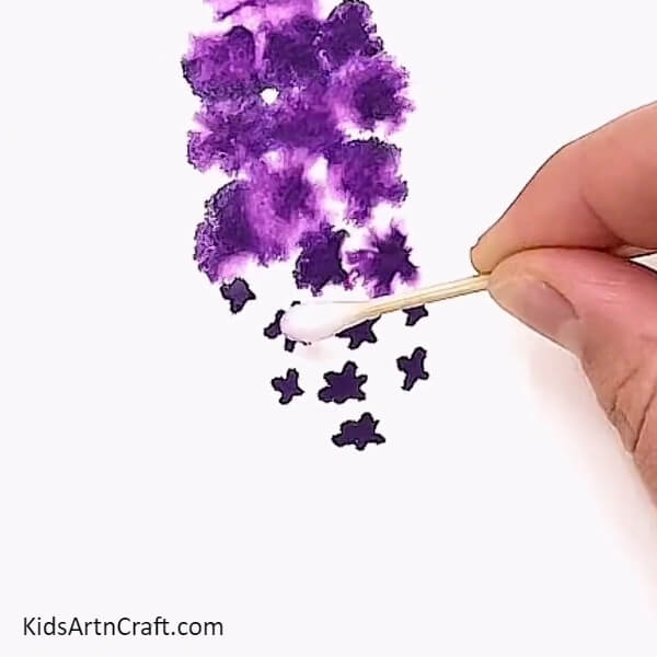 Smudge Out The Purple- Drawing a brilliant Lavender flower artwork for children.