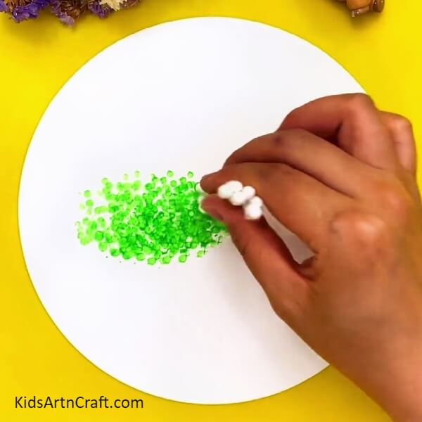 Making Green Leaves- A Guide to Create a Colorful Tree Cotton Bud Painting 