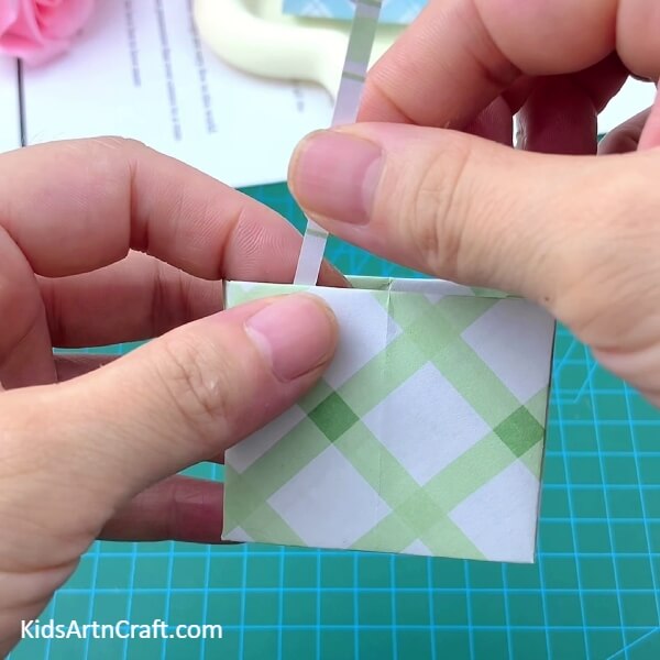 Gluing Bag handles-Darling mini paper origami sacks for Kids