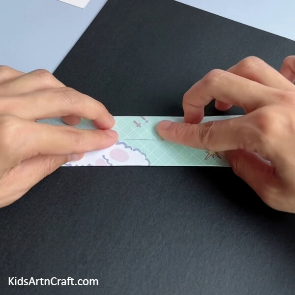 Make Another Fold On The Sides Of The Shape-Cute Origami Mini Sofa Paper Craft For Kindergarten