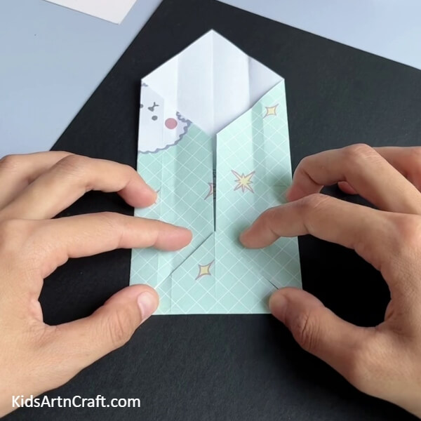 Make More Folds In The Corner-Origami Mini Sofa Paper Craft Ideas