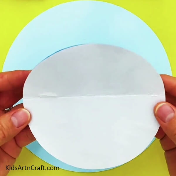 Pasting White And Blue Circles Together- Detailed Instructions for How to Make an Adorable 3D Paper Whale 