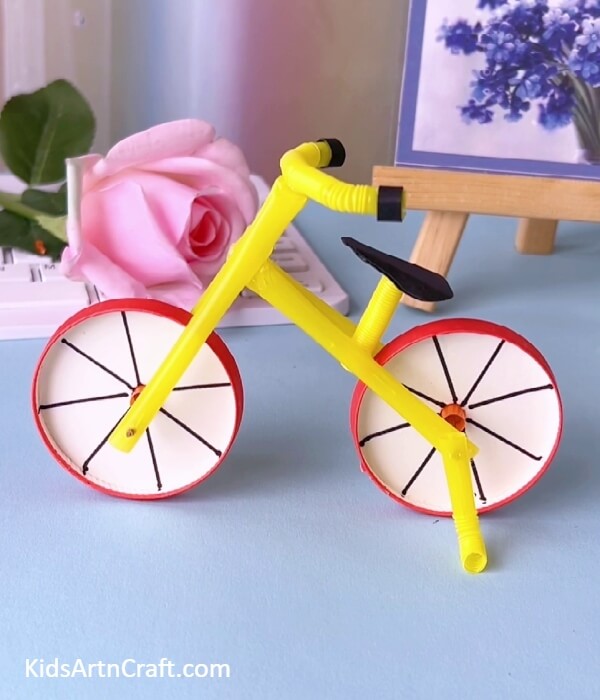 Cycle From Paper Cup And Plastic Straw Is Ready- Building a Bicycle with a Paper Cup and a Plastic Straw