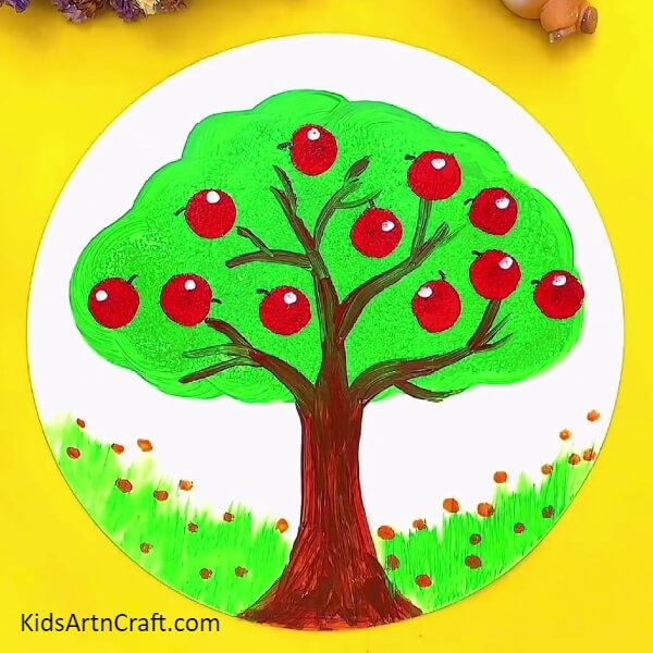 The Simple Apple Tree Painting Is Ready!-Making a Simple Apple Tree Using Paper: A Guide