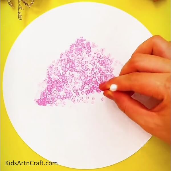 Cut Out A Circle-Simple Cherry Blossom Tree Cotton Swab Artwork