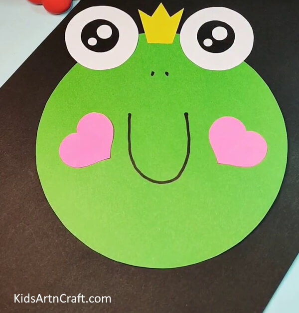 Creating Frog Craft Using Paper For Kids