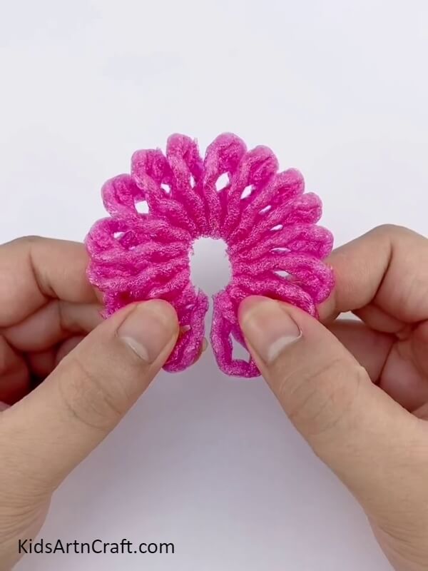 Make Pink Fruit Foam Into A Flower Shape- Transforming Fruit Foam Wraps Into Pretty Petals - A Creative Activity For Kids 